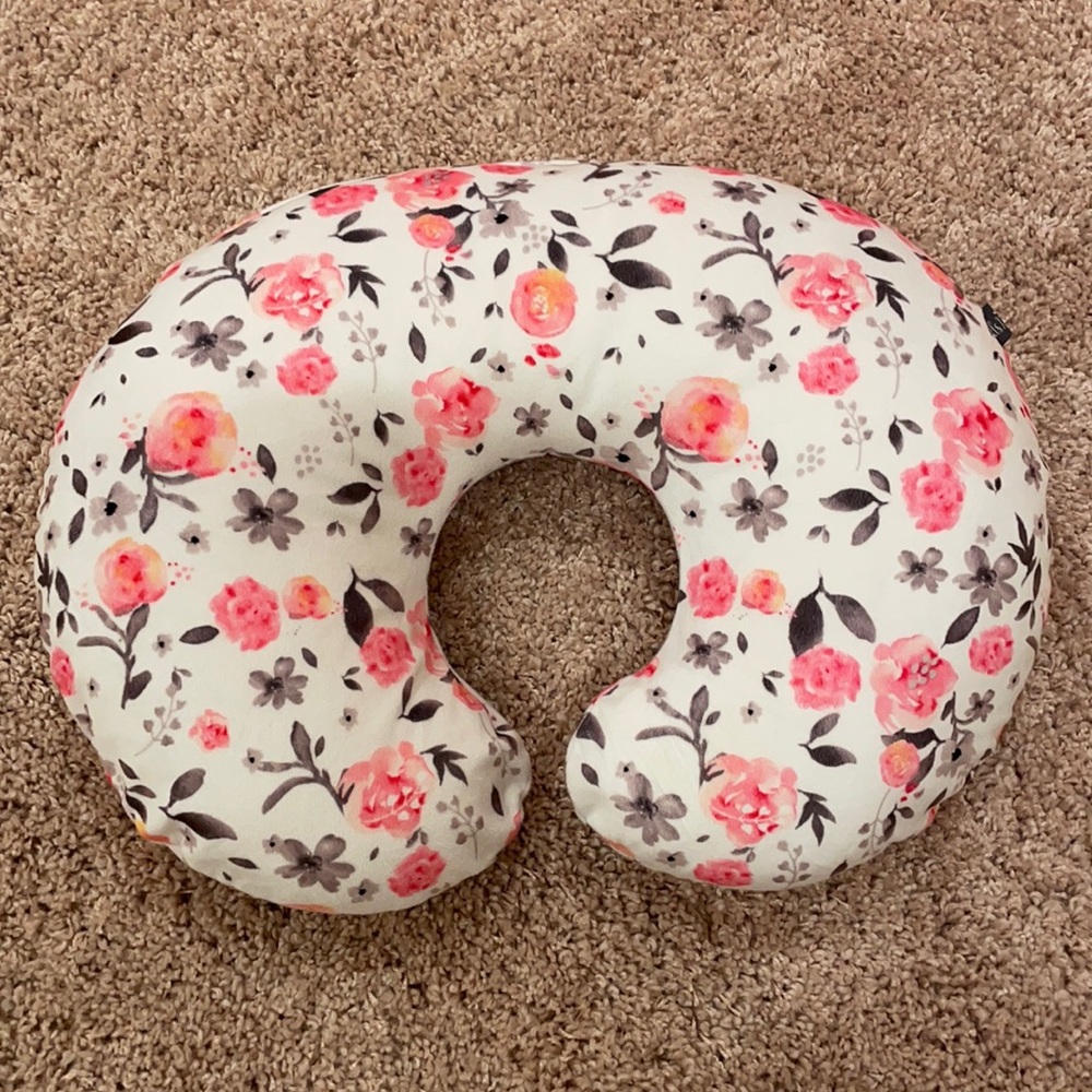 Boppy Nursing Pillow and Positioner